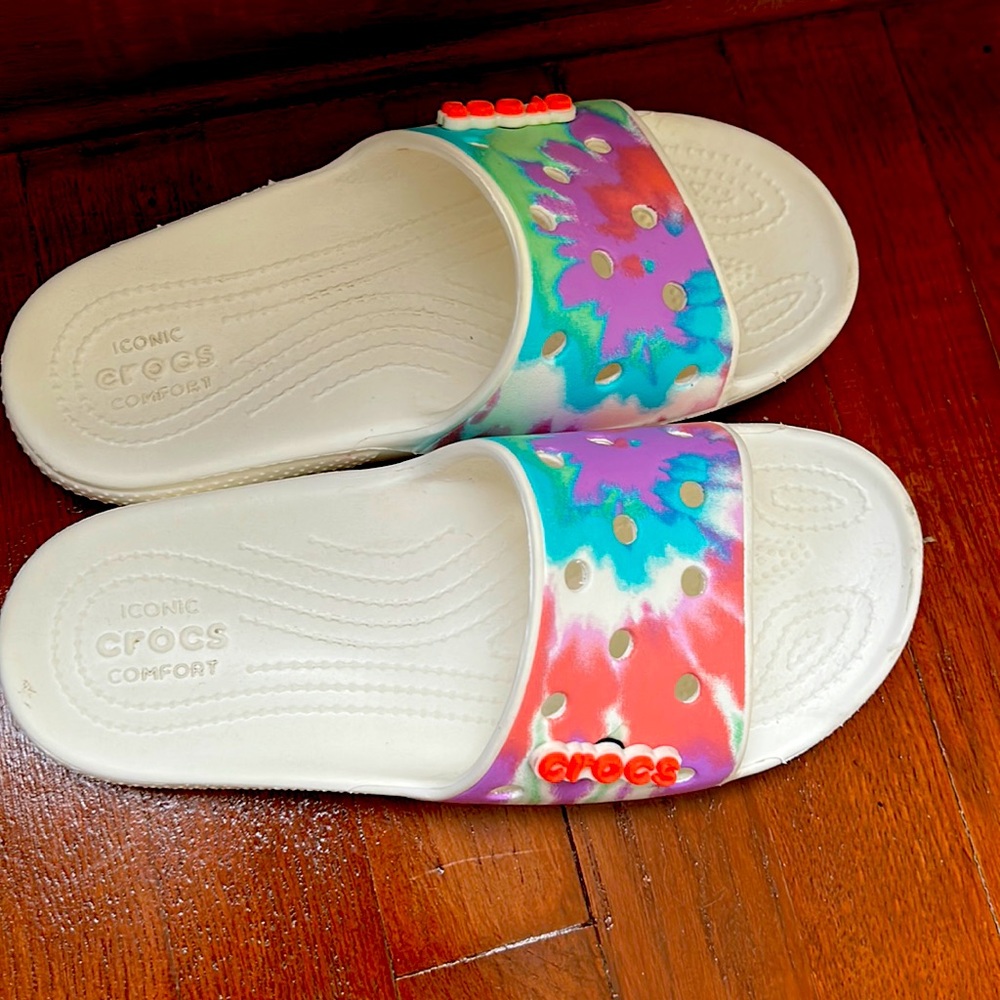 Croc tie dye slip on sandals